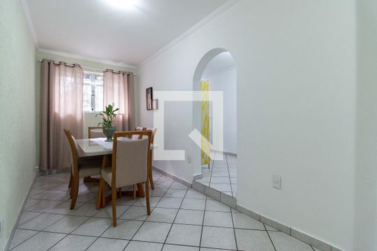 Casa à venda com 3 quartos, 198m² em Cambuci, São Paulo