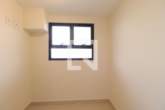 Quarto de Serviço de apartamento para alugar com 4 quartos, 160m² em Subsetor Sul - 7 (s-7), Ribeirão Preto