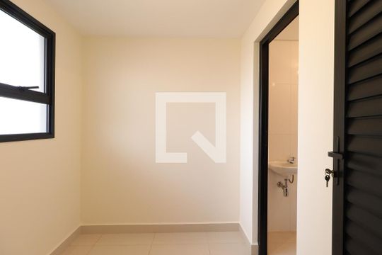 Quarto de Serviço de apartamento para alugar com 4 quartos, 160m² em Subsetor Sul - 7 (s-7), Ribeirão Preto