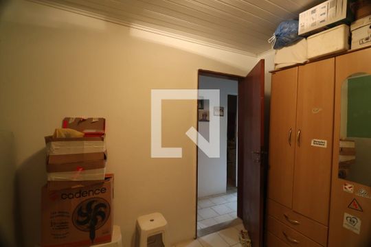 Quarto 1 de casa à venda com 3 quartos, 150m² em Guajuviras, Canoas