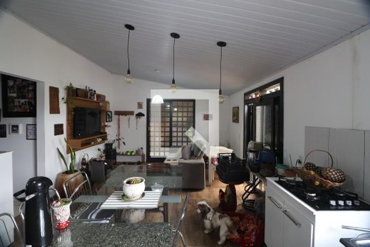 Sala/Cozinha de casa à venda com 3 quartos, 150m² em Guajuviras, Canoas