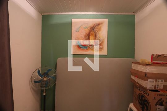 Quarto 1 de casa à venda com 3 quartos, 150m² em Guajuviras, Canoas