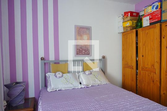 Quarto de apartamento à venda com 2 quartos, 64m² em Rubem Berta, Porto Alegre