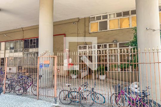 Fachada de kitnet/studio para alugar com 1 quarto, 25m² em Centro, Rio de Janeiro