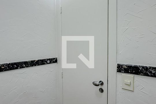 Lavabo de apartamento à venda com 4 quartos, 320m² em Vila Mariana, São Paulo