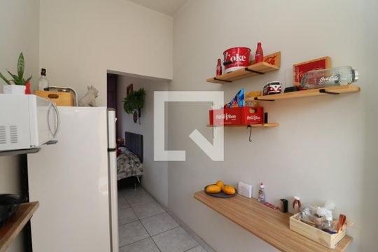 Cozinha de kitnet/studio à venda com 1 quarto, 25m² em Jardim Guanabara, Rio de Janeiro
