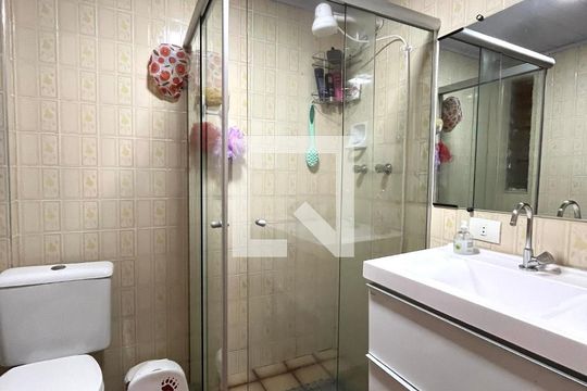 Banheiro Corredor de apartamento à venda com 3 quartos, 83m² em Vila Parque Jabaquara, São Paulo