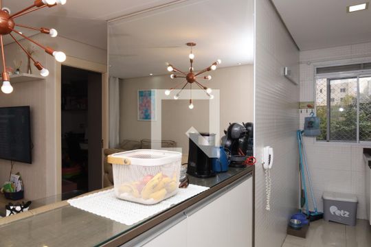 Cozinha de apartamento à venda com 2 quartos, 47m² em Itaquera, São Paulo