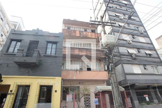 Fachada de apartamento à venda com 2 quartos, 96m² em Centro Histórico, Porto Alegre