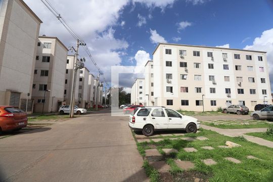 Área comum de apartamento para alugar com 1 quarto, 42m² em Rio Branco, Canoas