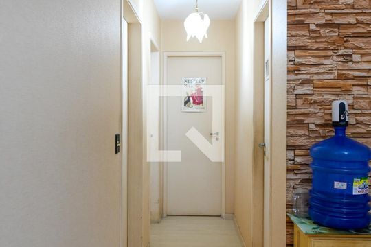Corredor de apartamento à venda com 3 quartos, 67m² em Jardim Vergueiro (sacoma), São Paulo