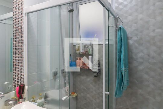 Banheiro de apartamento para alugar com 2 quartos, 65m² em Engordadouro, Jundiaí