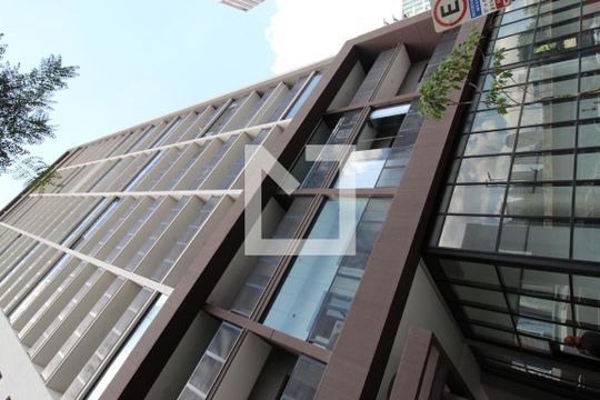 Fachada do Prédio de kitnet/studio para alugar com 1 quarto, 25m² em Vila Olímpia, São Paulo