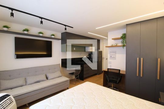 Kitnet/Studio para alugar com 1 quarto, 25m² em Vila Olímpia, São Paulo