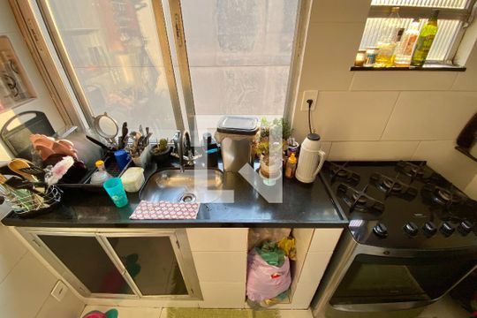 Cozinha de apartamento à venda com 1 quarto, 42m² em Centro, Rio de Janeiro