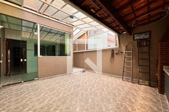 Churrasqueira- quintal de casa para alugar com 3 quartos, 152m² em Vila Alto de Santo Andre, Santo André