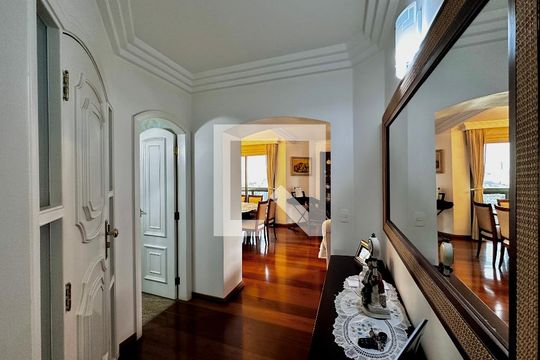 Hall Entrada Apartamento de apartamento à venda com 3 quartos, 180m² em Vila Congonhas, São Paulo