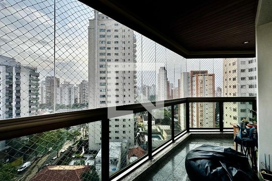Sacada de apartamento à venda com 3 quartos, 180m² em Vila Congonhas, São Paulo