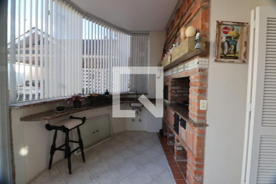 Área comum - Churrasqueira de casa à venda com 3 quartos, 242m² em Marechal Rondon, Canoas