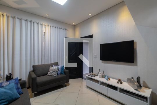 Sala de casa à venda com 3 quartos, 150m² em Vila Constança, São Paulo
