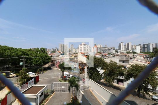 Vista do Quarto 2 de apartamento à venda com 2 quartos, 53m² em Santa Terezinha, Santo André
