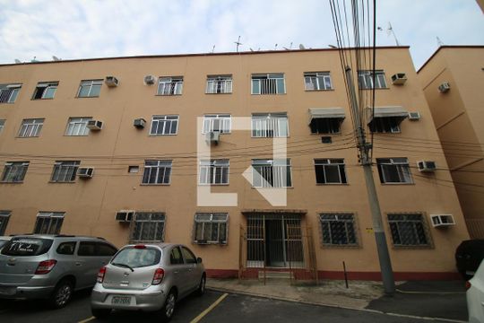 Placa de apartamento à venda com 2 quartos, 50m² em Irajá, Rio de Janeiro