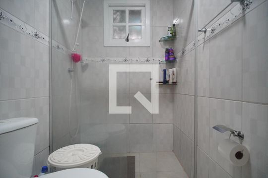 Banheiro de casa à venda com 3 quartos, 70m² em Primavera, Novo Hamburgo