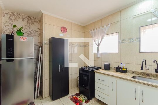 Cozinha 1 Casa 1 de casa de condomínio à venda com 6 quartos, 254m² em Cambuci, São Paulo