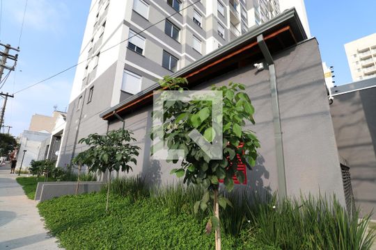Fachada de apartamento para alugar com 2 quartos, 35m² em Lapa, São Paulo