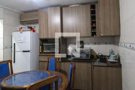 Cozinha de casa para alugar com 3 quartos, 200m² em Vila Tijuco, Guarulhos