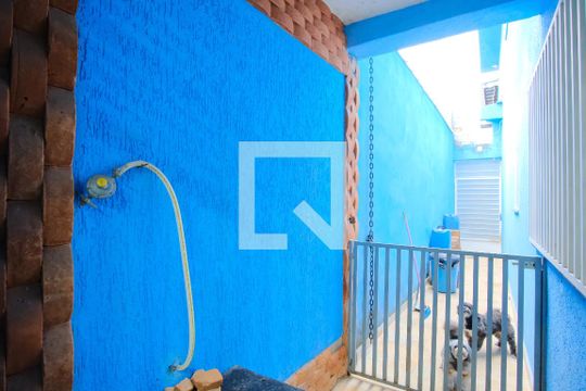 Quintal de casa à venda com 4 quartos, 282m² em Vila Carrão, São Paulo