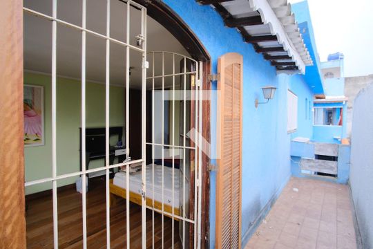 Sacada do Quarto 2 de casa à venda com 4 quartos, 282m² em Vila Carrão, São Paulo