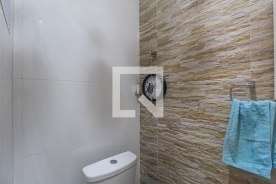 Lavabo de casa à venda com 3 quartos, 132m² em Vila Mendes, São Paulo
