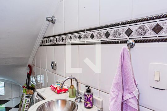 Lavabo de casa para alugar com 3 quartos, 203m² em Vila Barreto, São Paulo