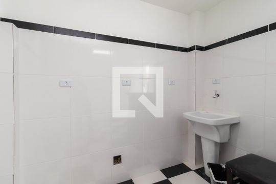 Área de Serviço de apartamento para alugar com 2 quartos, 50m² em Imirim, São Paulo