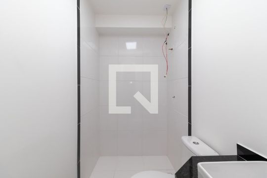 Banheiro de apartamento para alugar com 2 quartos, 50m² em Imirim, São Paulo