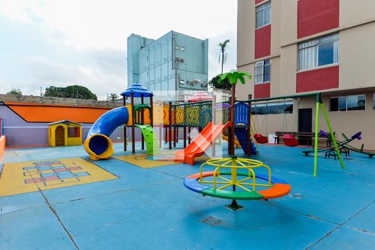 Área Comum - Playground de apartamento para alugar com 2 quartos, 73m² em Vila das Palmeiras, Guarulhos