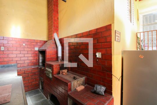Espaço Gourmet de casa à venda com 3 quartos, 400m² em Santa Maria, Belo Horizonte