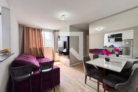 Apartamento para alugar com 2 quartos, 48m² em Parque São Vicente, Santo André