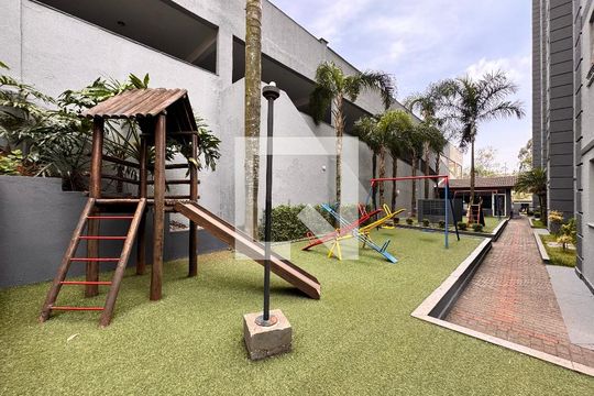 Área comum - Playground de apartamento para alugar com 2 quartos, 48m² em Parque São Vicente, Santo André