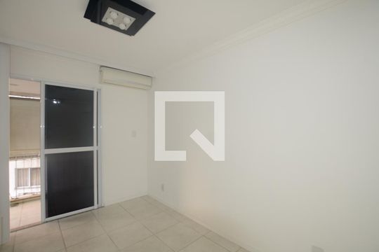 Sala de apartamento à venda com 2 quartos, 64m² em Vila Valqueire, Rio de Janeiro