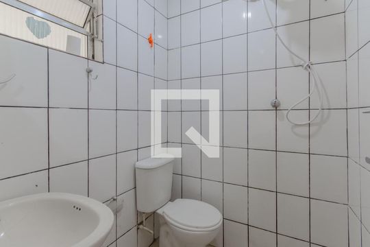 Banheiro de casa para alugar com 1 quarto, 25m² em Ipiranga, São Paulo
