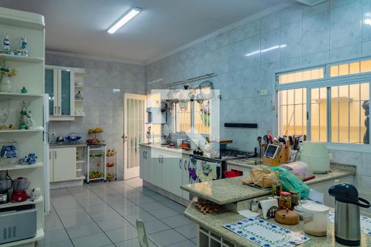 Cozinha de casa para alugar com 3 quartos, 594m² em Cidade Vargas, São Paulo