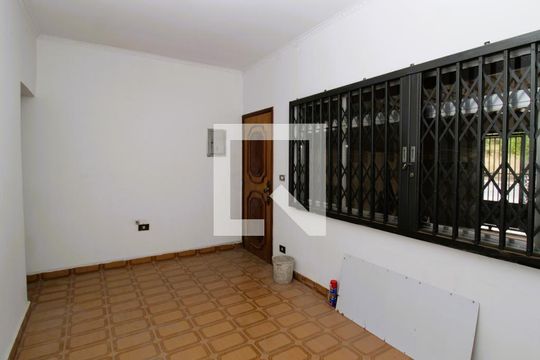 Casa à venda com 2 quartos, 183m² em Carandiru, São Paulo