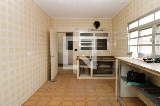 Cozinha de casa à venda com 2 quartos, 183m² em Carandiru, São Paulo