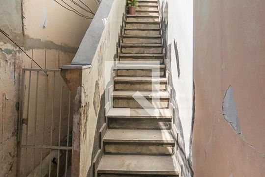 Área comum - Escada de acesso de apartamento à venda com 4 quartos, 160m² em Brás de Pina, Rio de Janeiro