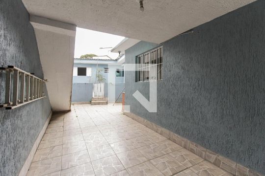 Garagem de casa à venda com 2 quartos, 60m² em Vila Jacuí, São Paulo