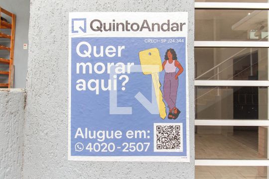 Porta + Placa de casa à venda com 2 quartos, 60m² em Vila Jacuí, São Paulo
