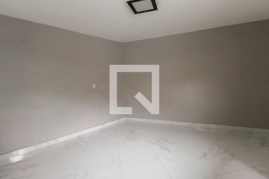 Sala de casa à venda com 1 quarto, 40m² em Vila Jacuí, São Paulo