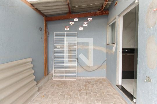 Área de Serviço casa 1 de casa à venda com 5 quartos, 250m² em Vila Jacuí, São Paulo